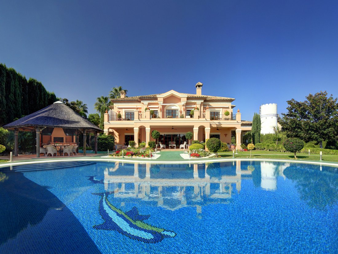 Villa in Marbella, Andalusia, Spain 1 - 10566417