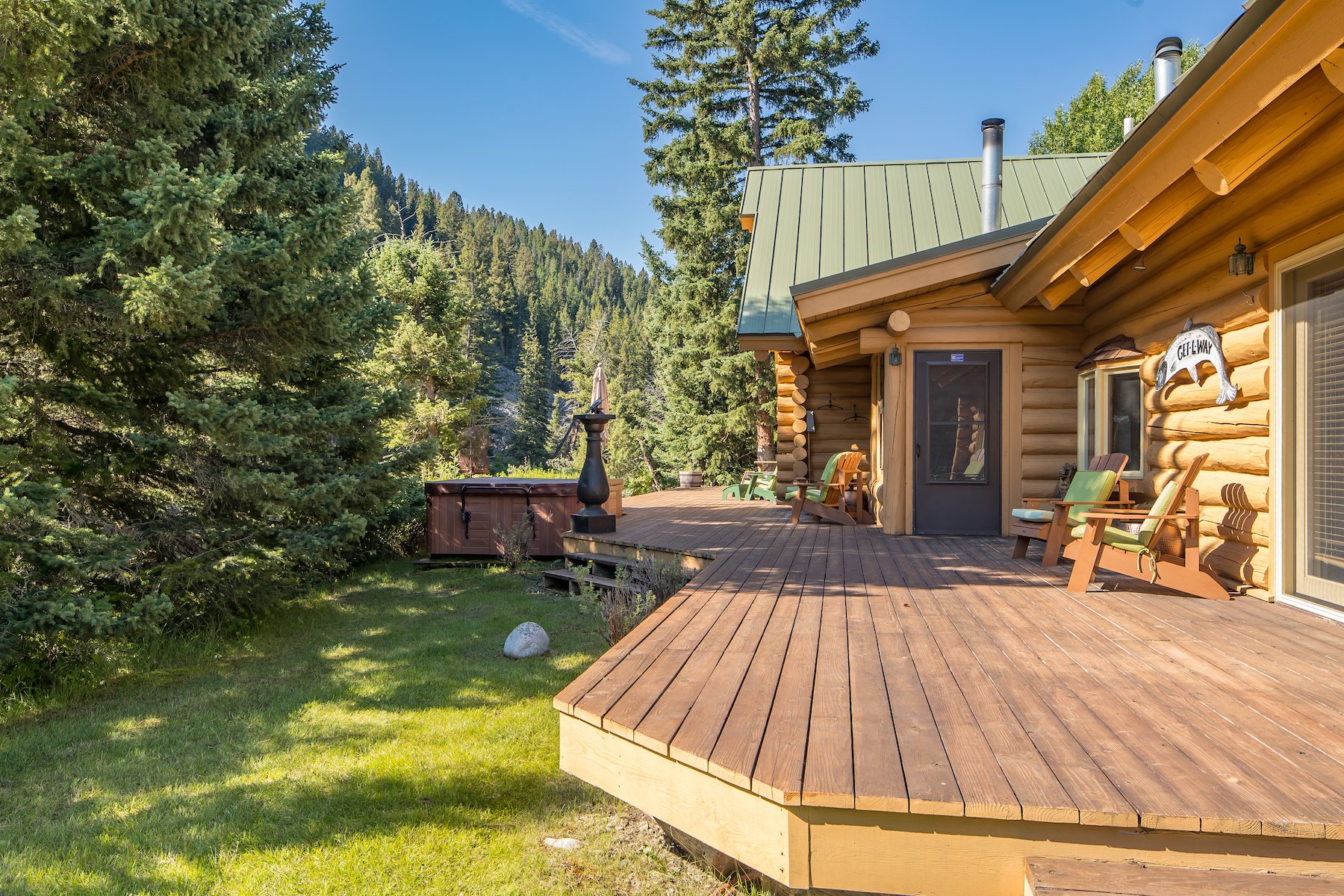 Gallatin River Retreat In Gallatin Gateway, Montana, United States For