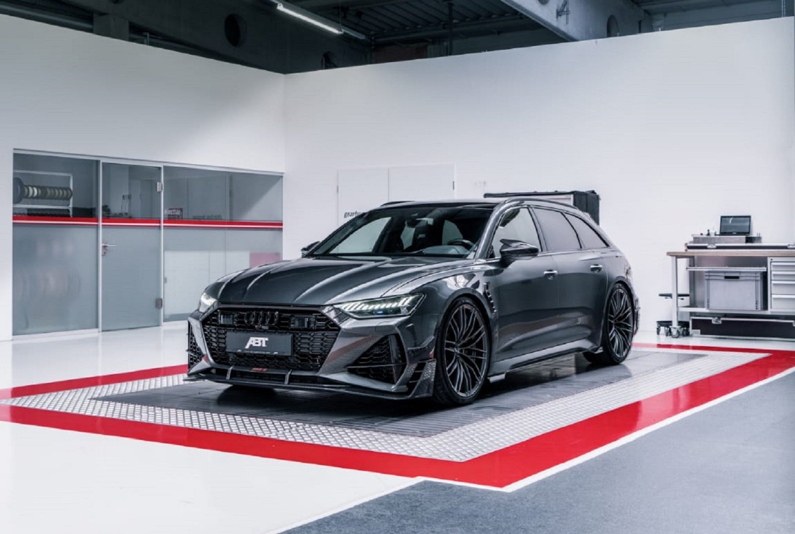 2020 Audi Rs6 In Marbella Spain For Sale 10946436