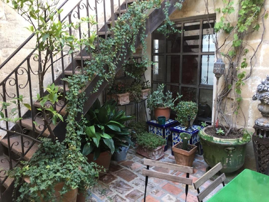 House in Arles, Provence-Alpes-Côte d'Azur, France 2 - 10957132