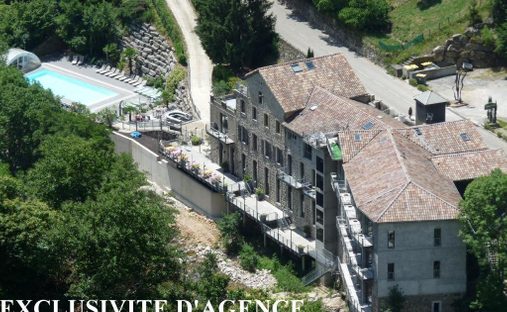 Estate in Vallées-d'Antraigues-Asperjoc, Auvergne-Rhône-Alpes, France 1
