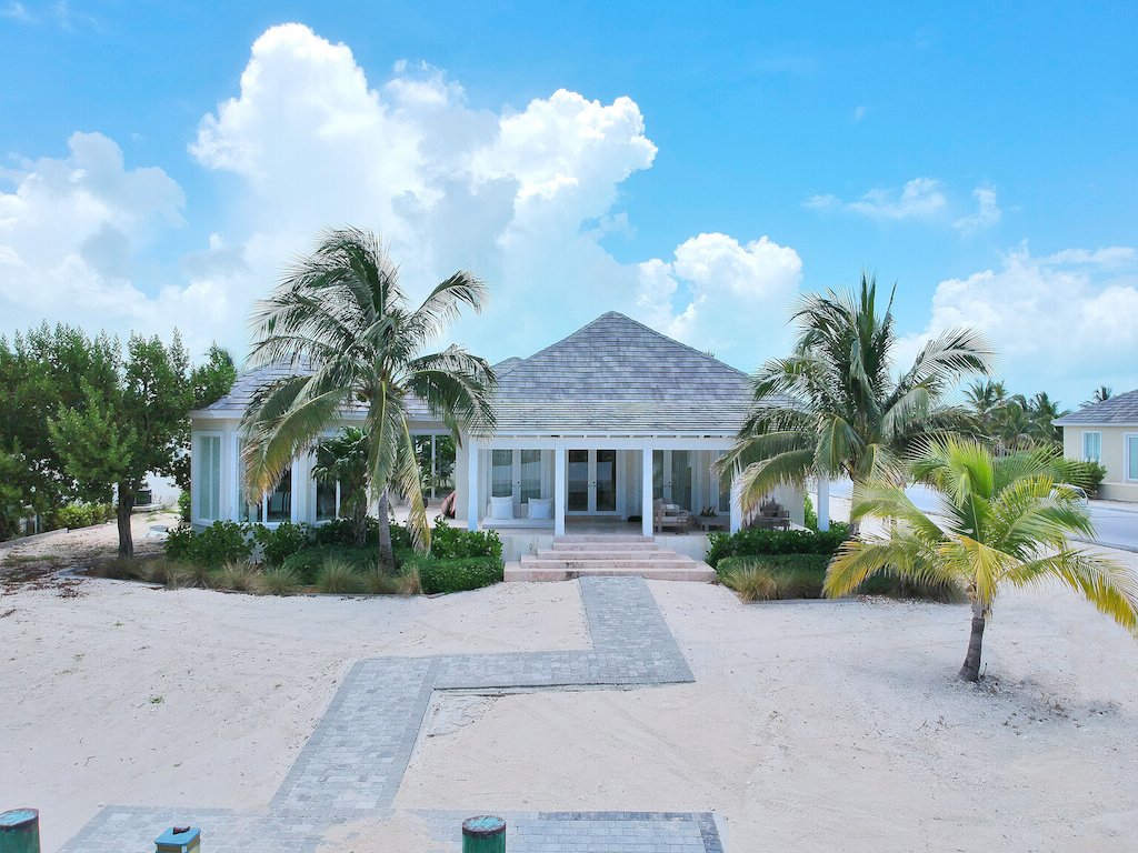 Resort World Bimini Bay Beach House in Bimini Bay, Bahamas for sale