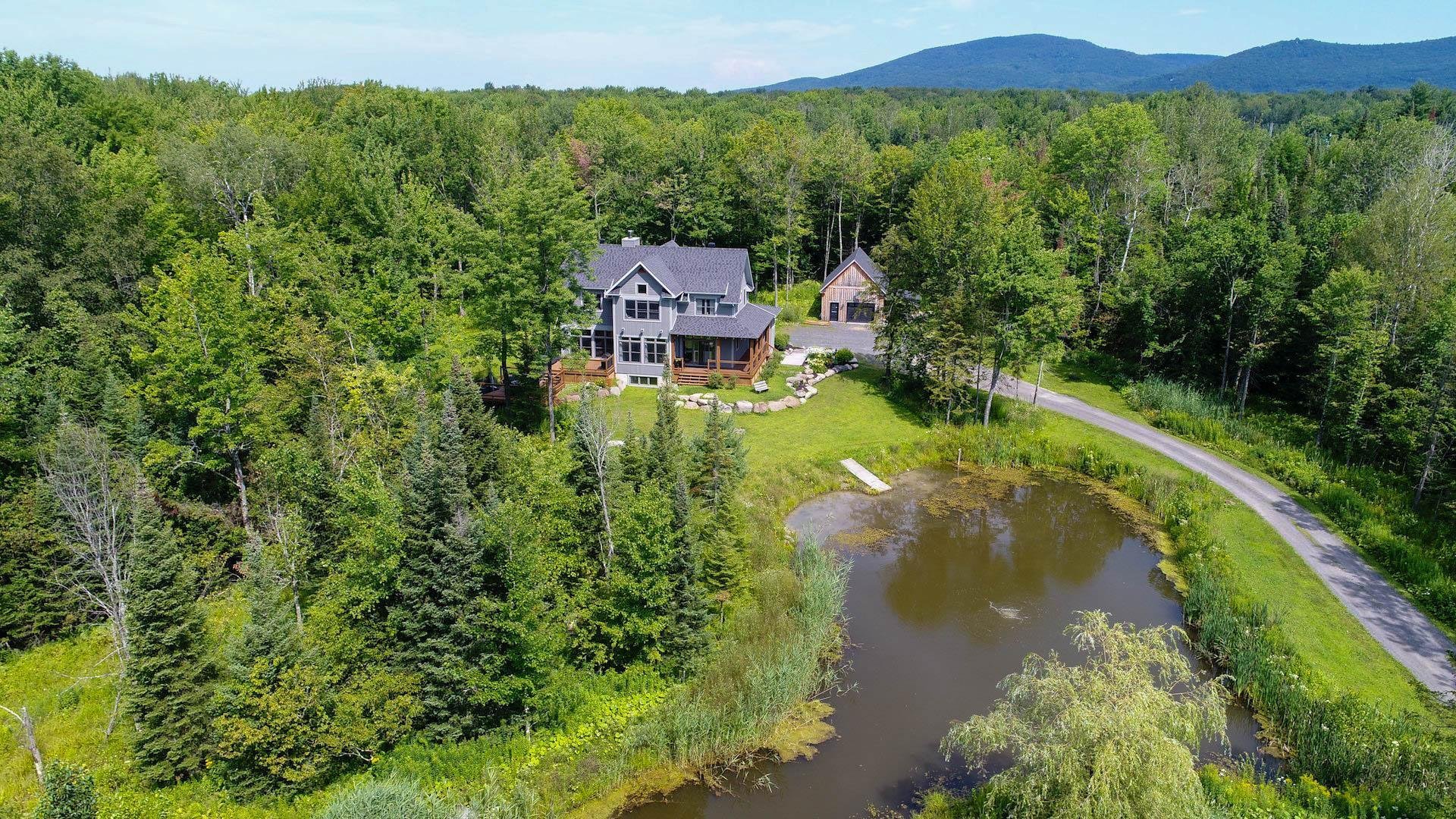 50 Rue de Sheffington, Bromont, QC J2L0B6 MLS21089425 in Bromont