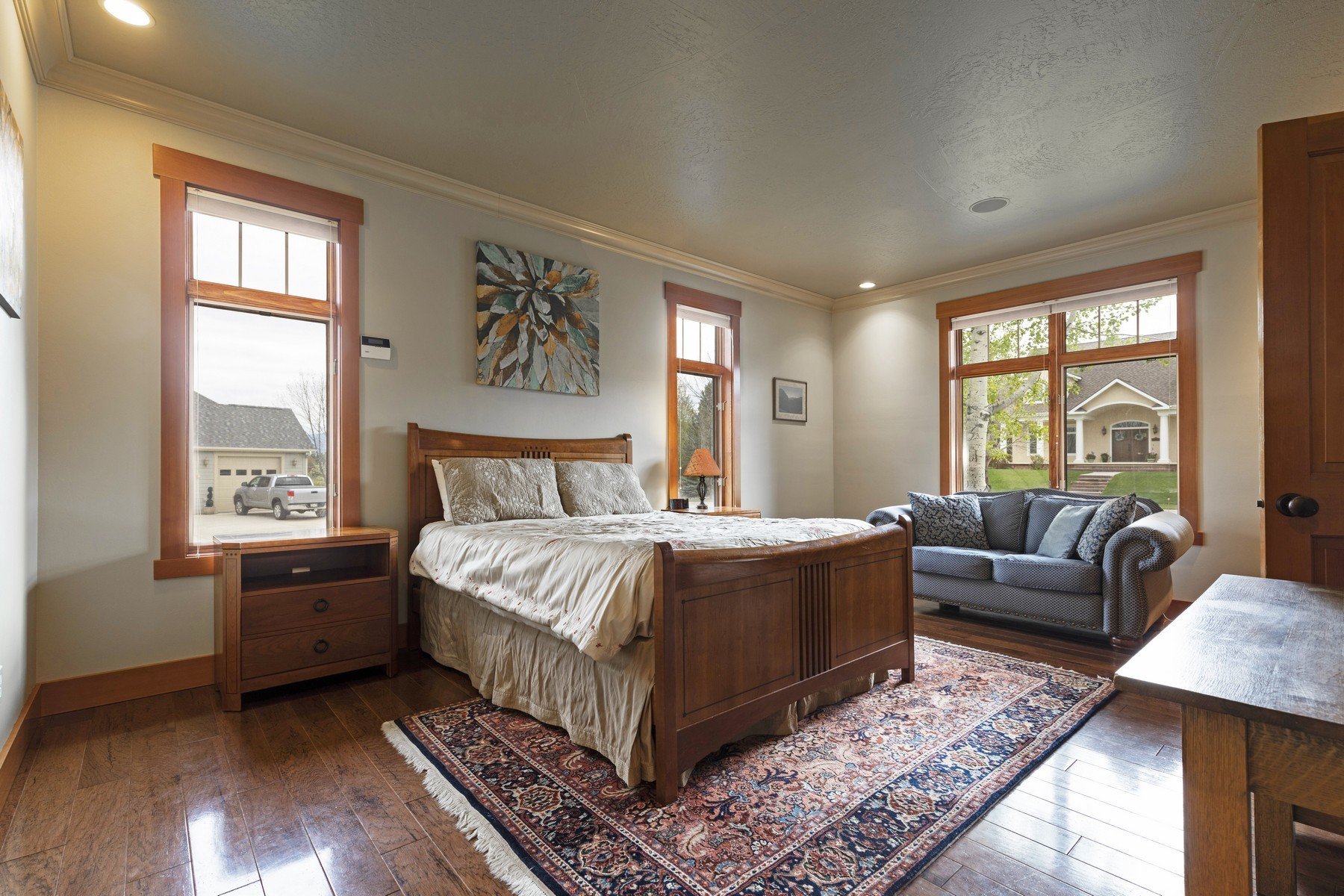 5 Bedrooms Single Family Detached In Missoula, Montana, United States