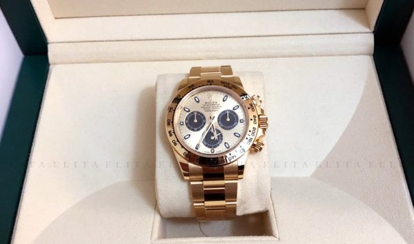 Watches - 813 Rolex for sale on JamesEdition