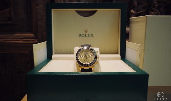 Rolex Daytona Cosmograph 116518LN-0042 18 Ct Yellow Gold and Champagne Coloured Dial (10955270)