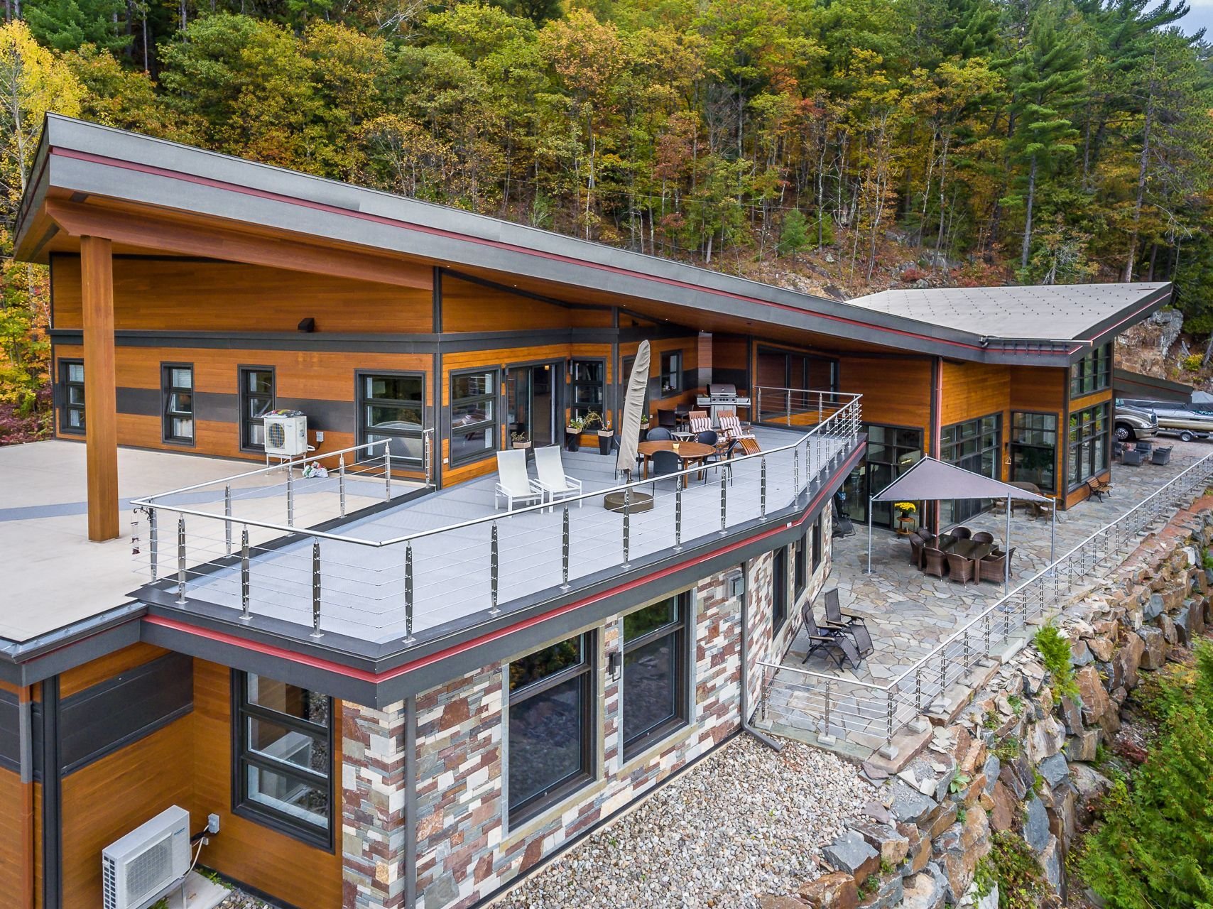 SaintHippolyte, QC in SaintHippolyte, Canada for sale (10969005)