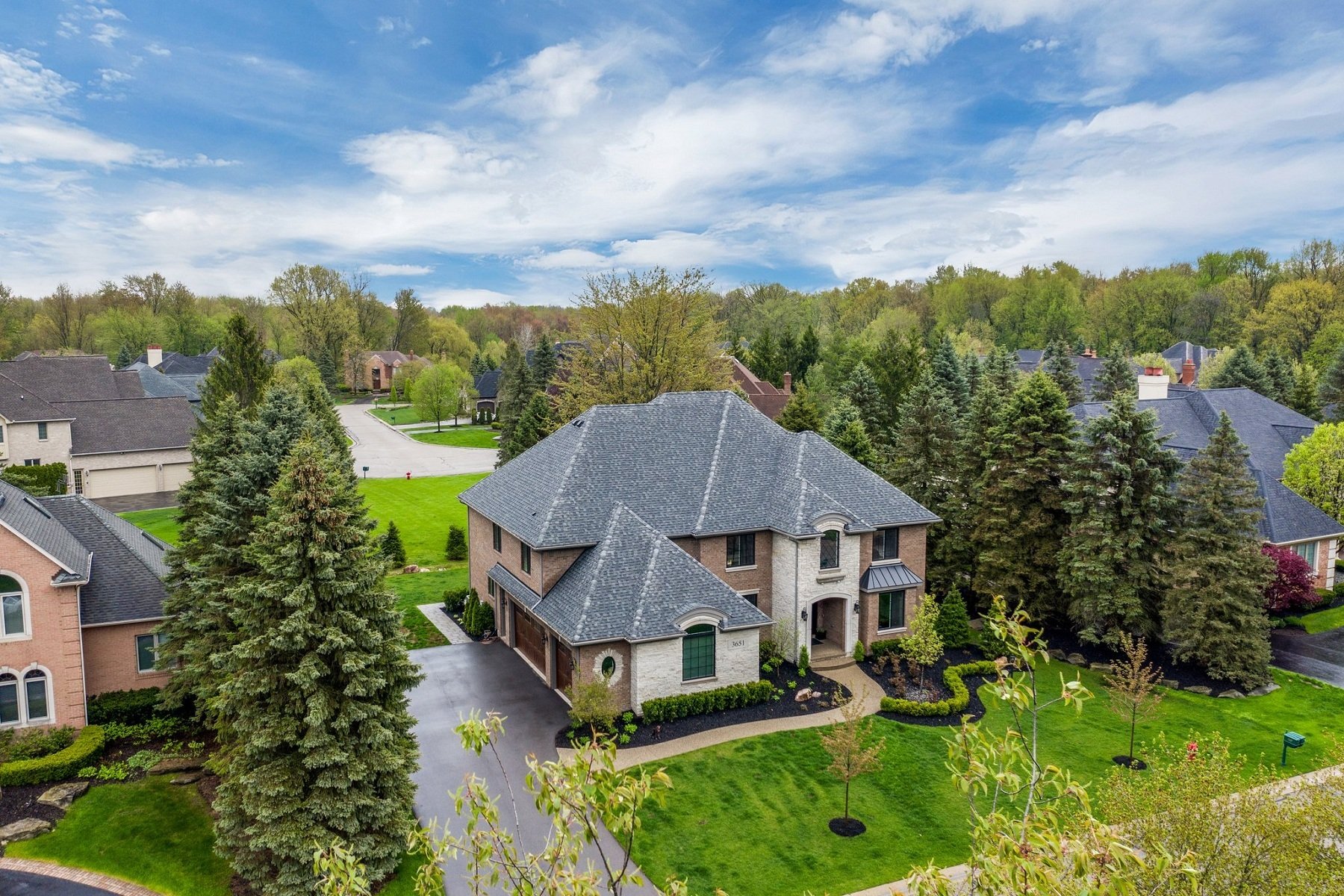 Rochester Hills in Rochester Hills, MI, United States for sale (10945035)
