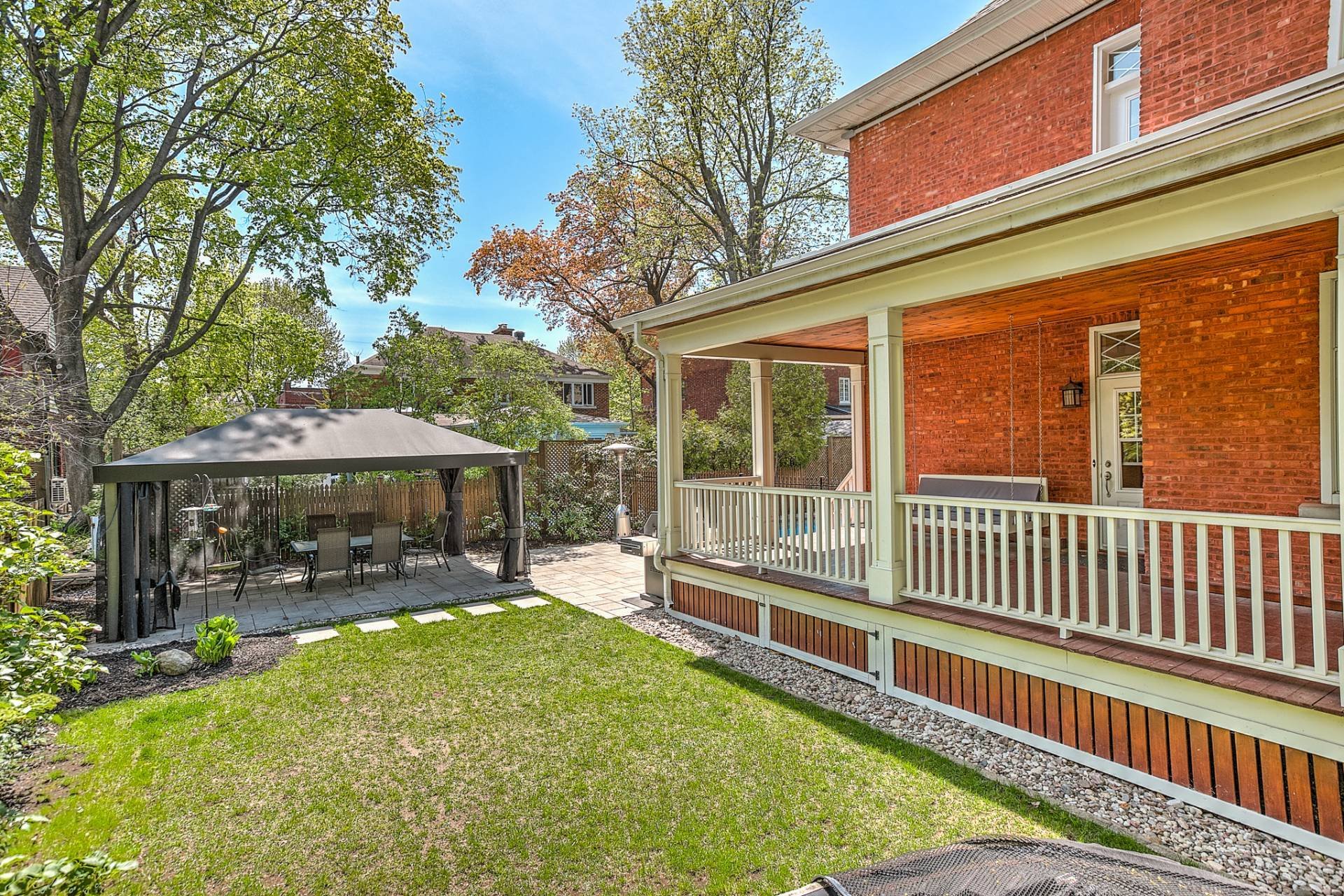 SaintLambert, QC in SaintLambert, Canada for sale (10975895)