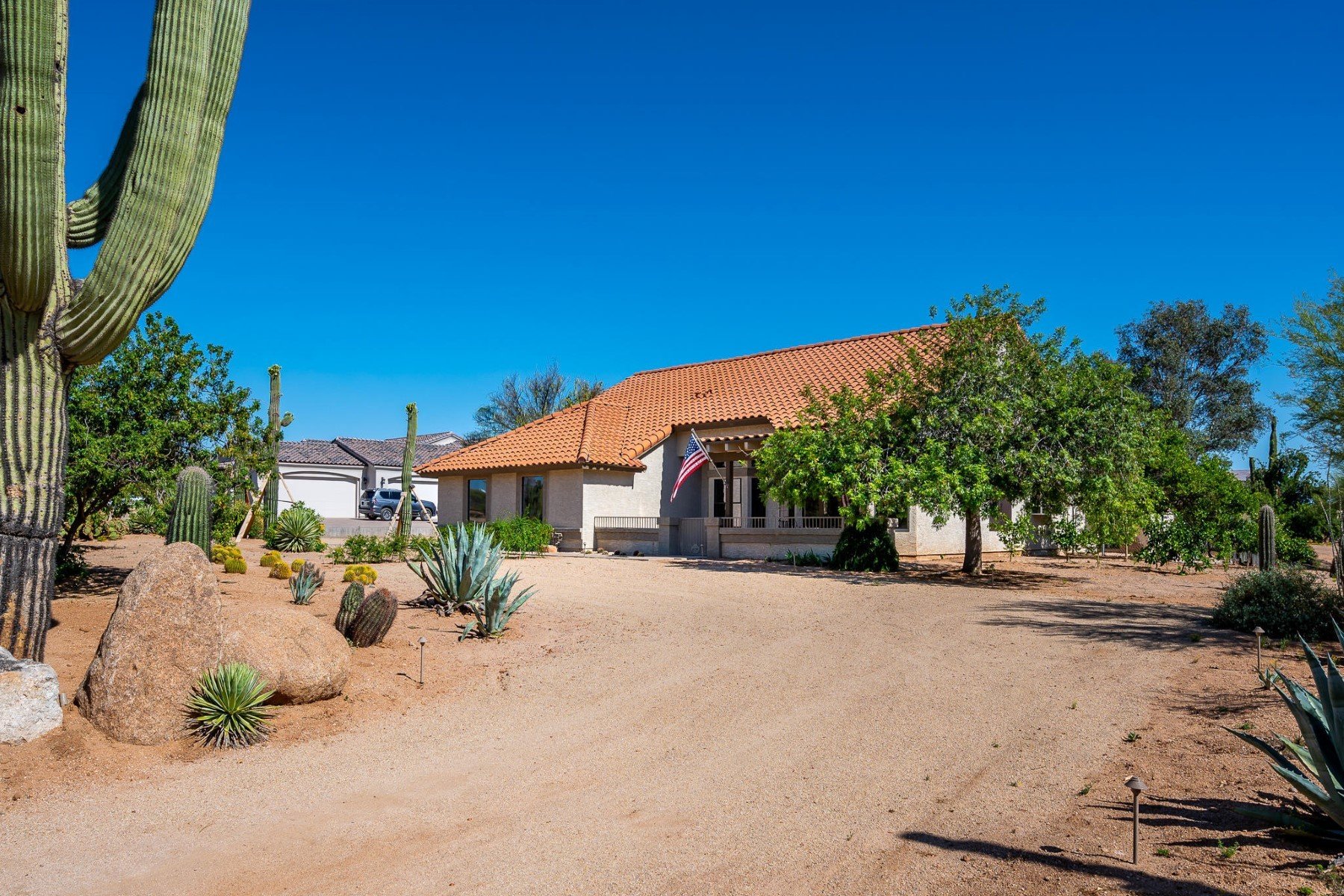 Charming Single Level Home in Cave Creek, AZ, United States for sale