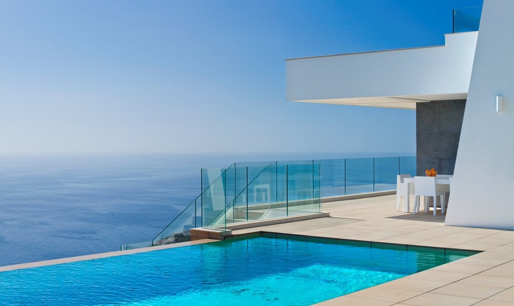 Luxury Homes With Breathtaking Sea View In Alicante Valencian   1040x620xc 