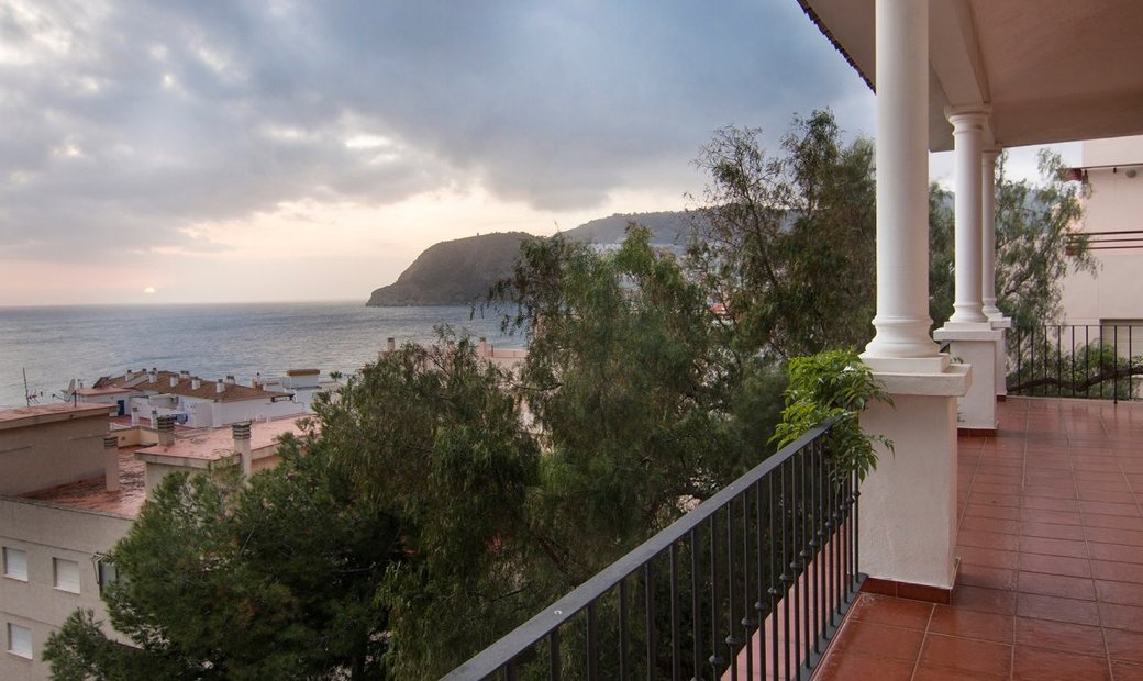 La Herradura Villa In La Herradura, Andalusia, Spain For Sale (10988575)