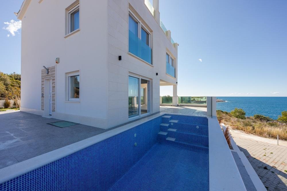 Villa in Rogoznica, Sibenik-Knin County, Croatia 4 - 10594820