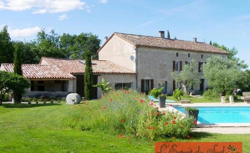 House in Cestayrols, Occitania, France 1