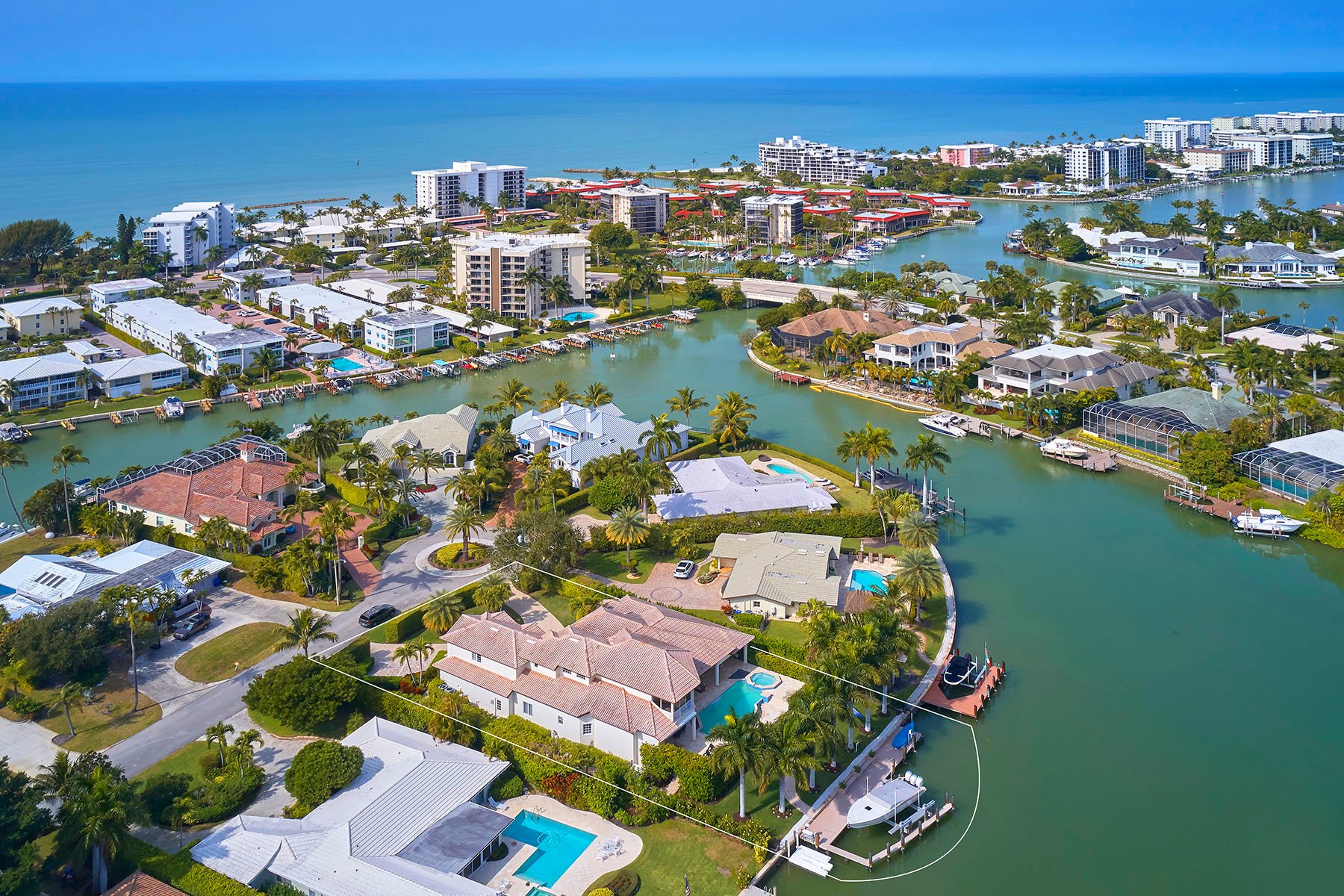 Moorings in Naples, FL, United States for sale (10826977)