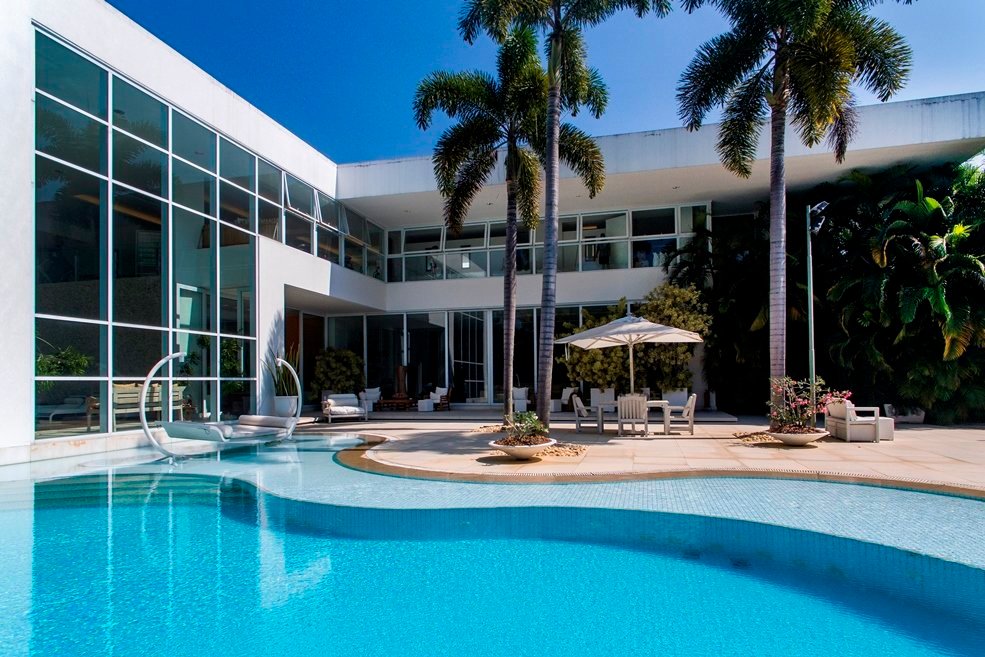 Sale Mansion Rio De Janeiro In Barra Da Tijuca, Rio De Janeiro, Brazil