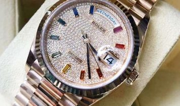 Rolex Day-Date 36 128235-0039 18 Ct Everose Gold Diamond Paved Dial
