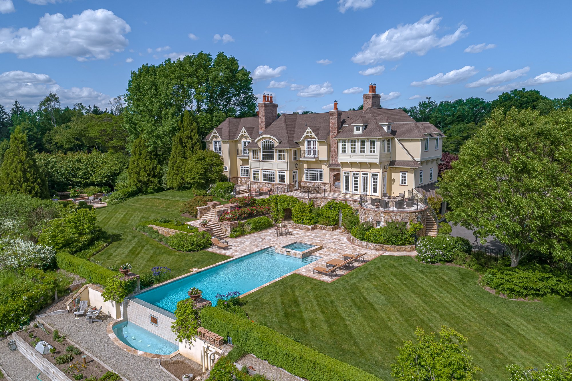Escape To Your Own Paradise In Mendham, New Jersey, United States For