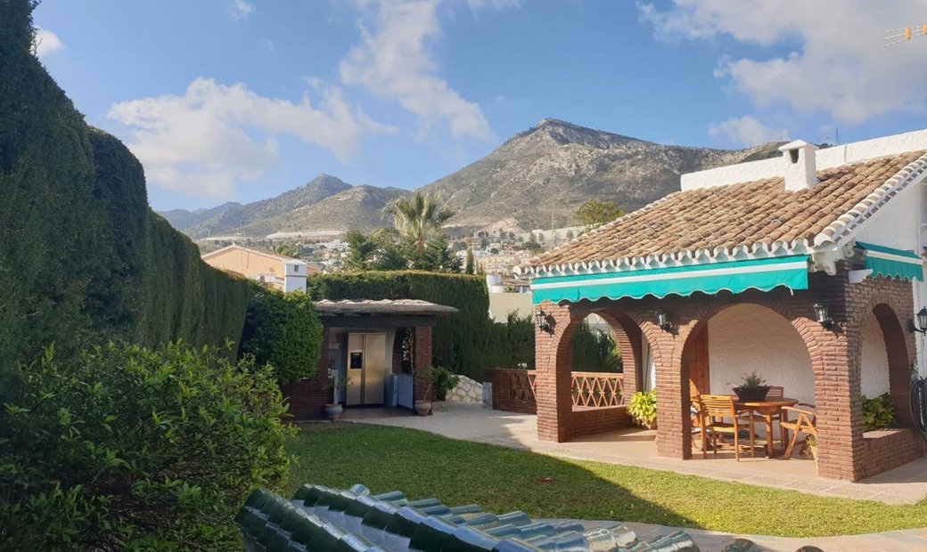 Benalmadena Villa In Benalmádena, Andalusia, Spain For Sale (11006771)