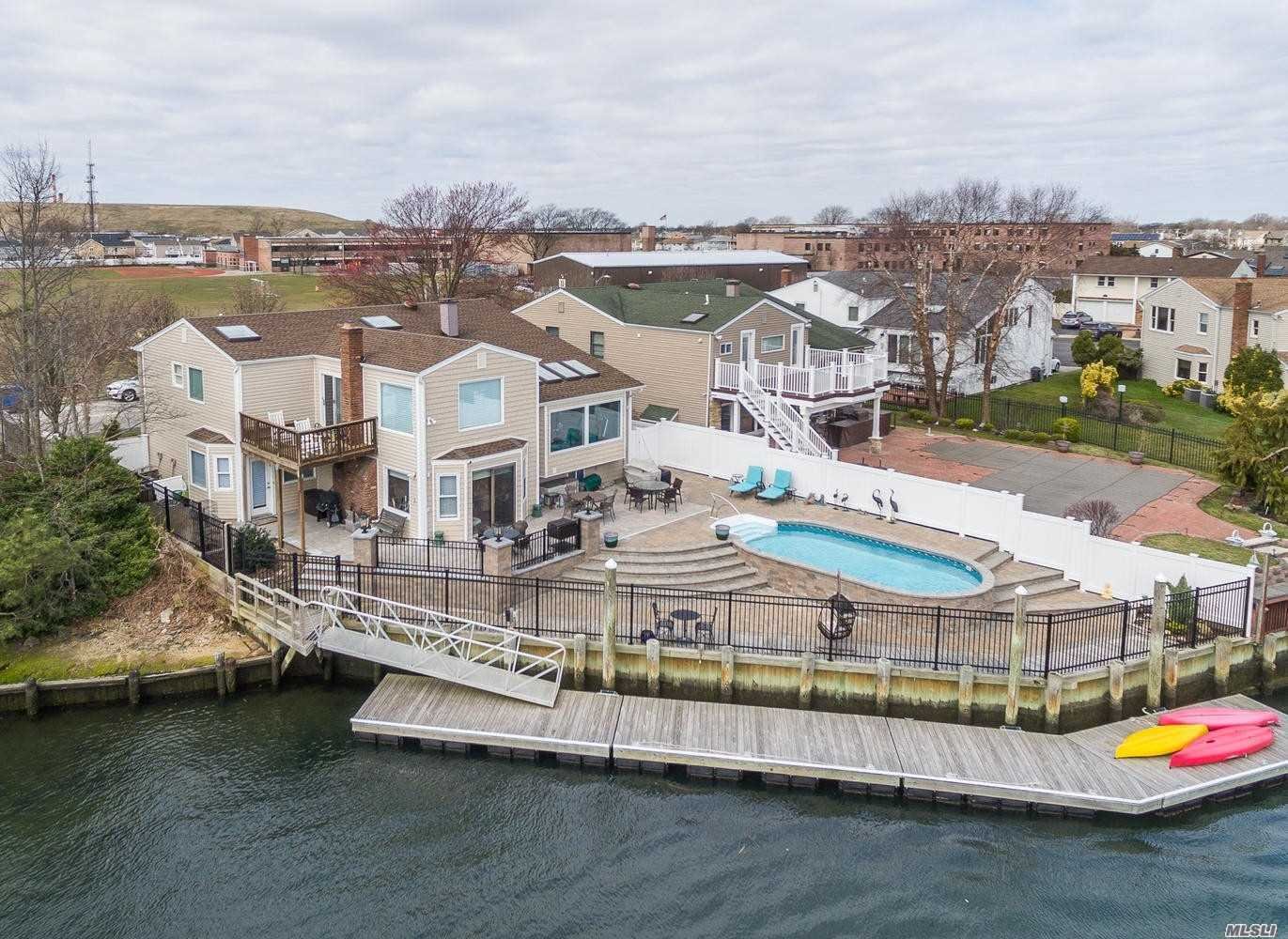 3731 Mahlon Brower Drive, Oceanside, Ny, 11572 in Oceanside, NY, United