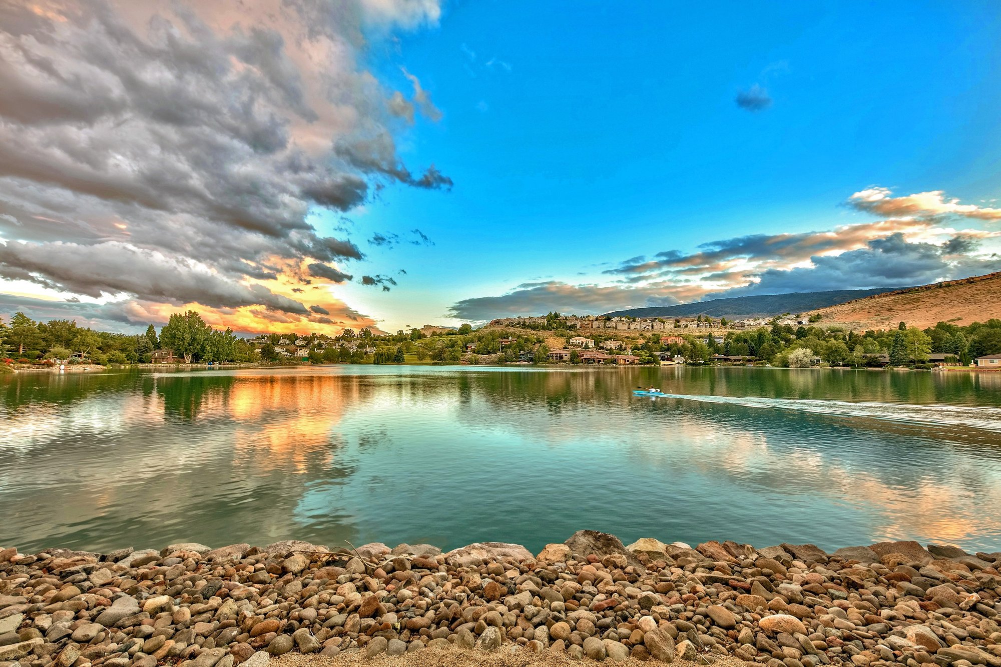 Discover Lake Stanley Reno: A Gem in the Nevada Desert | Paraiso Island