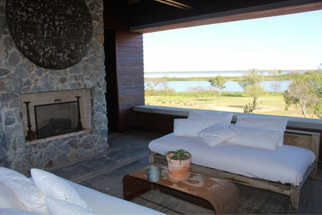 House in Colonia Esterella, Colonia Department, Uruguay 1 - 11027285