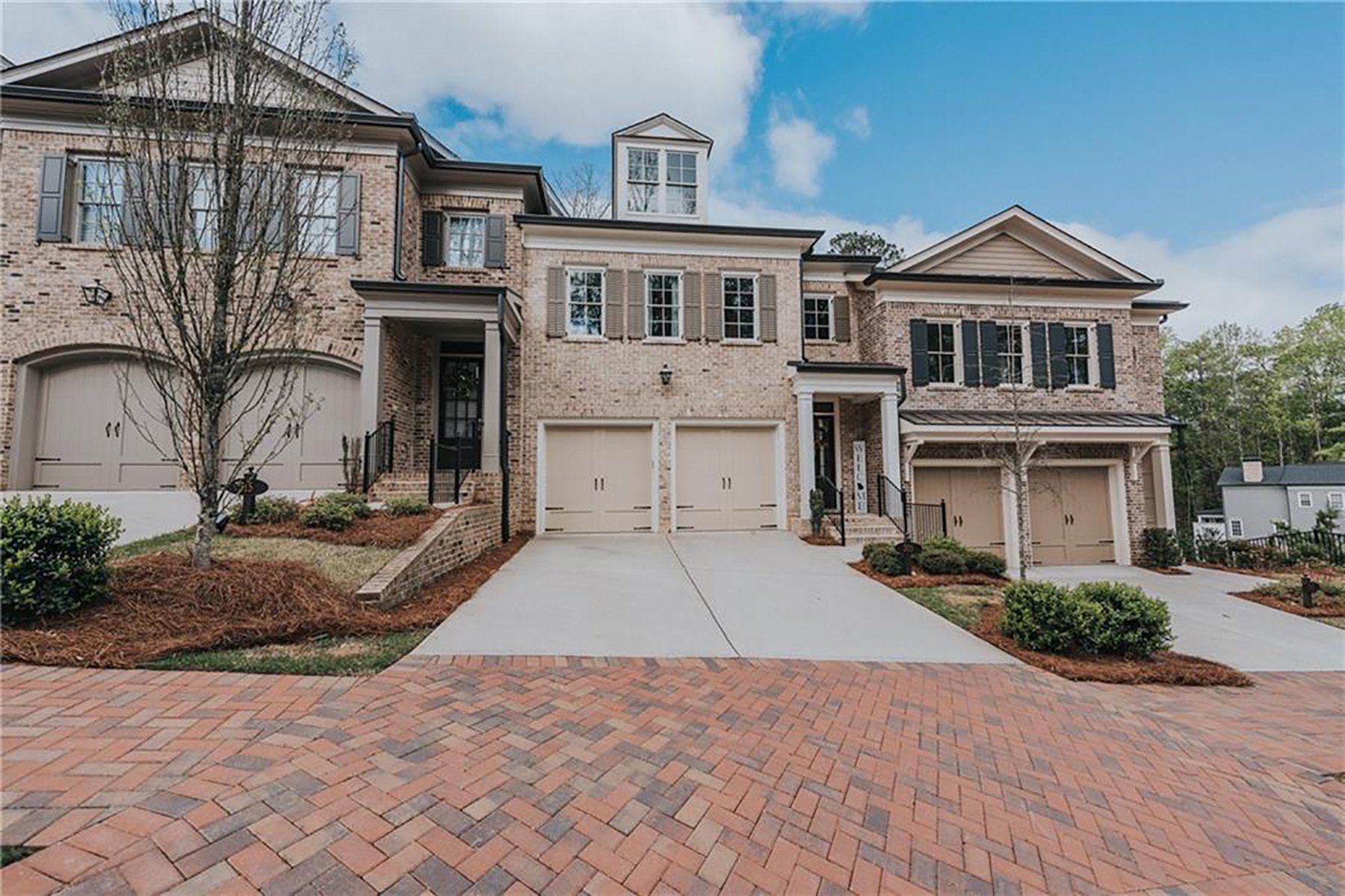 Location And Perfection In Historical Downtown in Roswell, GA, United