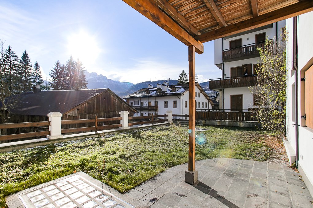Customizable apartment in outstanding location in Cortina d'Ampezzo, Italy for sale (11028396) Customizable apartment in outstanding location in Cortina d'Ampezzo, Italy for sale (11028396)