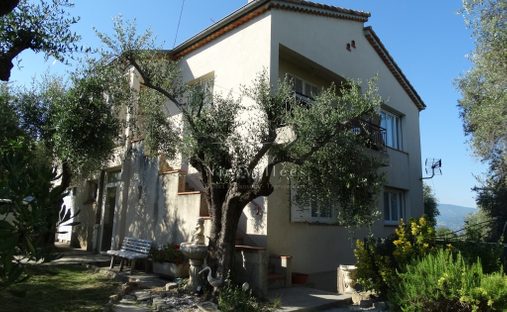 Villa 164 M Sur 1071 M De Terrain Avec Piscine In France For Sale 11028536