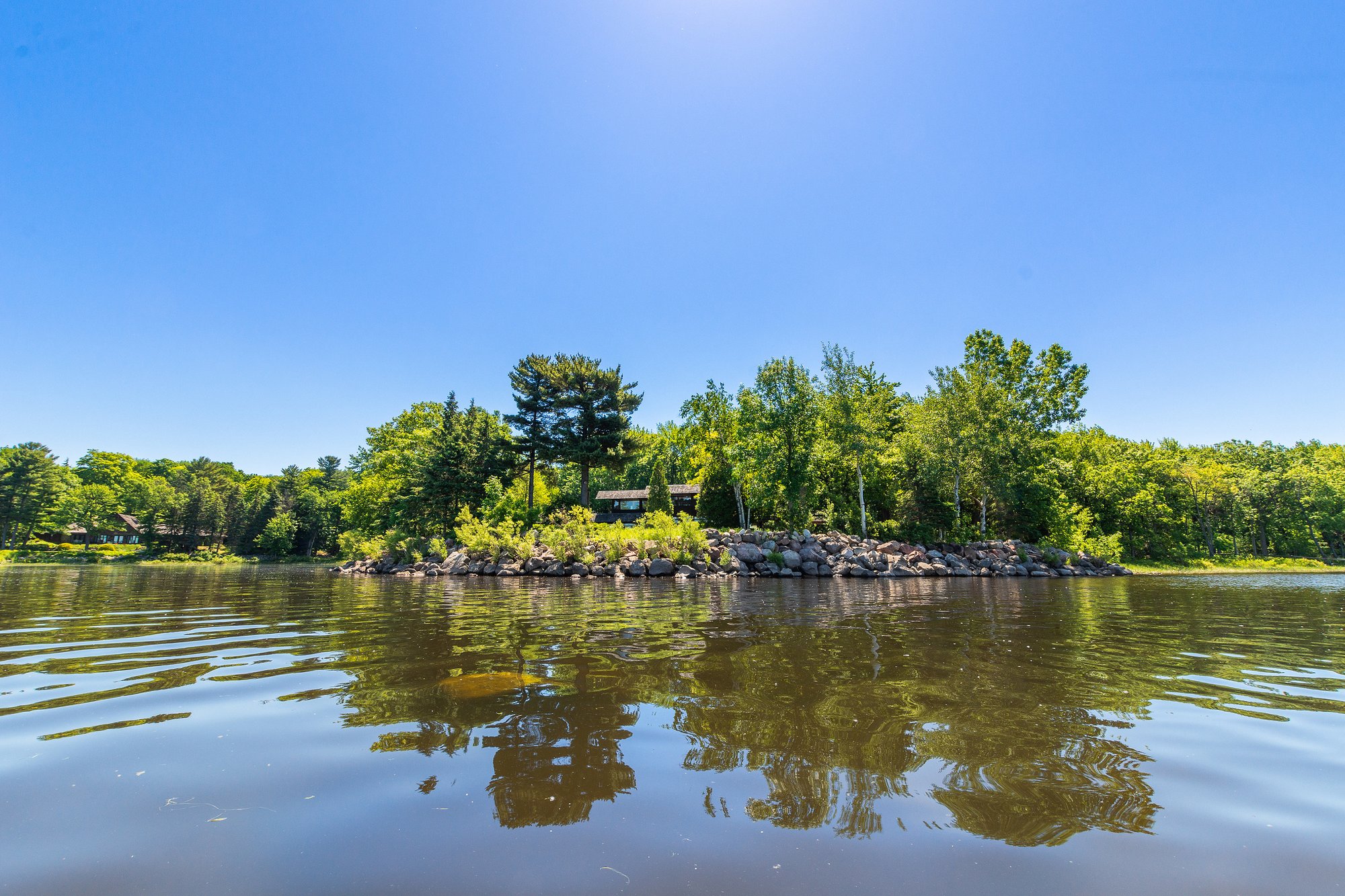 Roger D'astous Architect in L'ileCadieux, Canada for sale (11029397)
