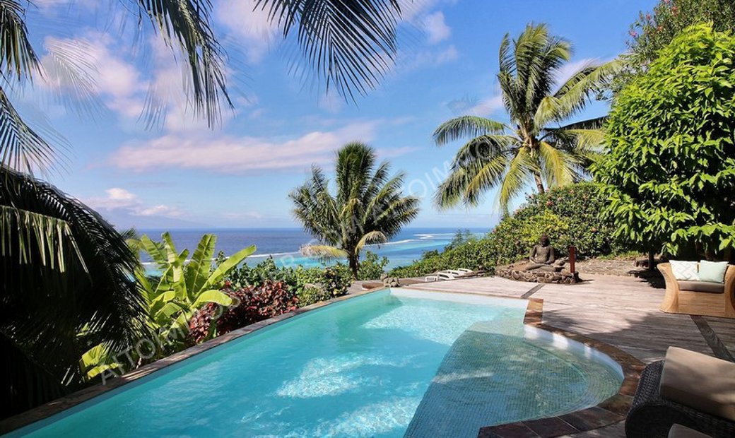 Belle Villa Sur Moorea In Moorea Maiao, French Polynesia For Sale