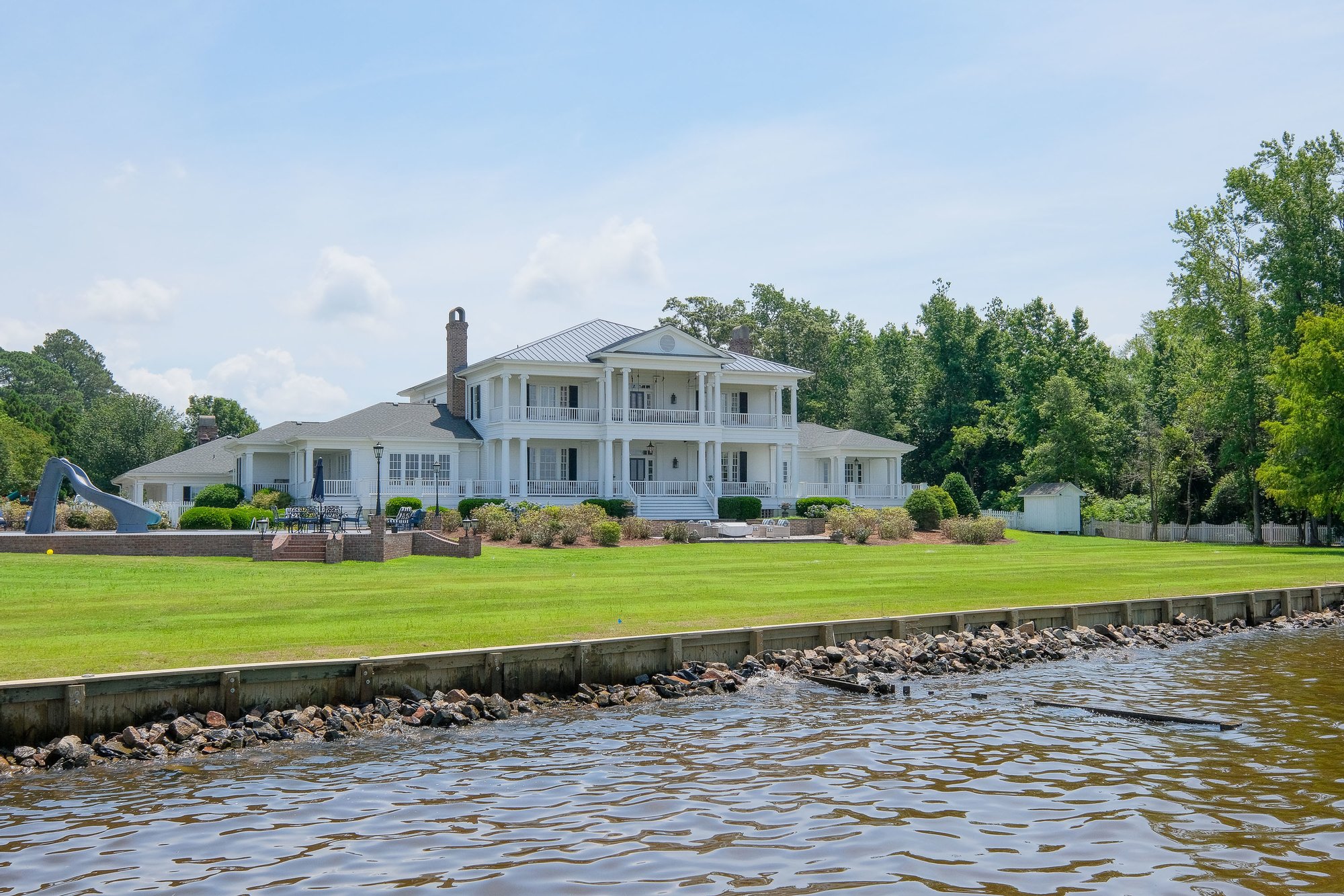 Unparalleled Waterfront Estate in Edenton, NC, United States for sale