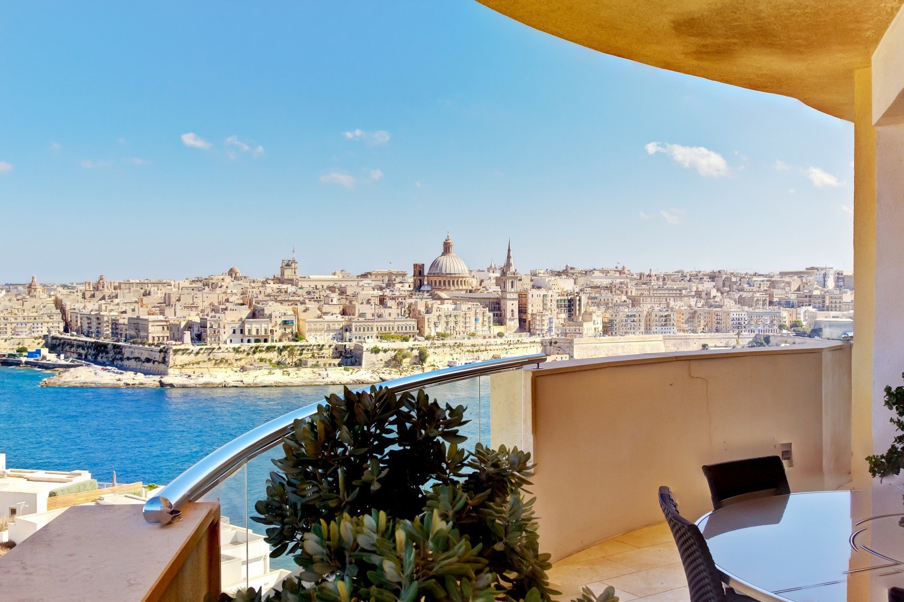 Majestic Tigne Apartment With 360° Views In Sliema, Malta For Sale