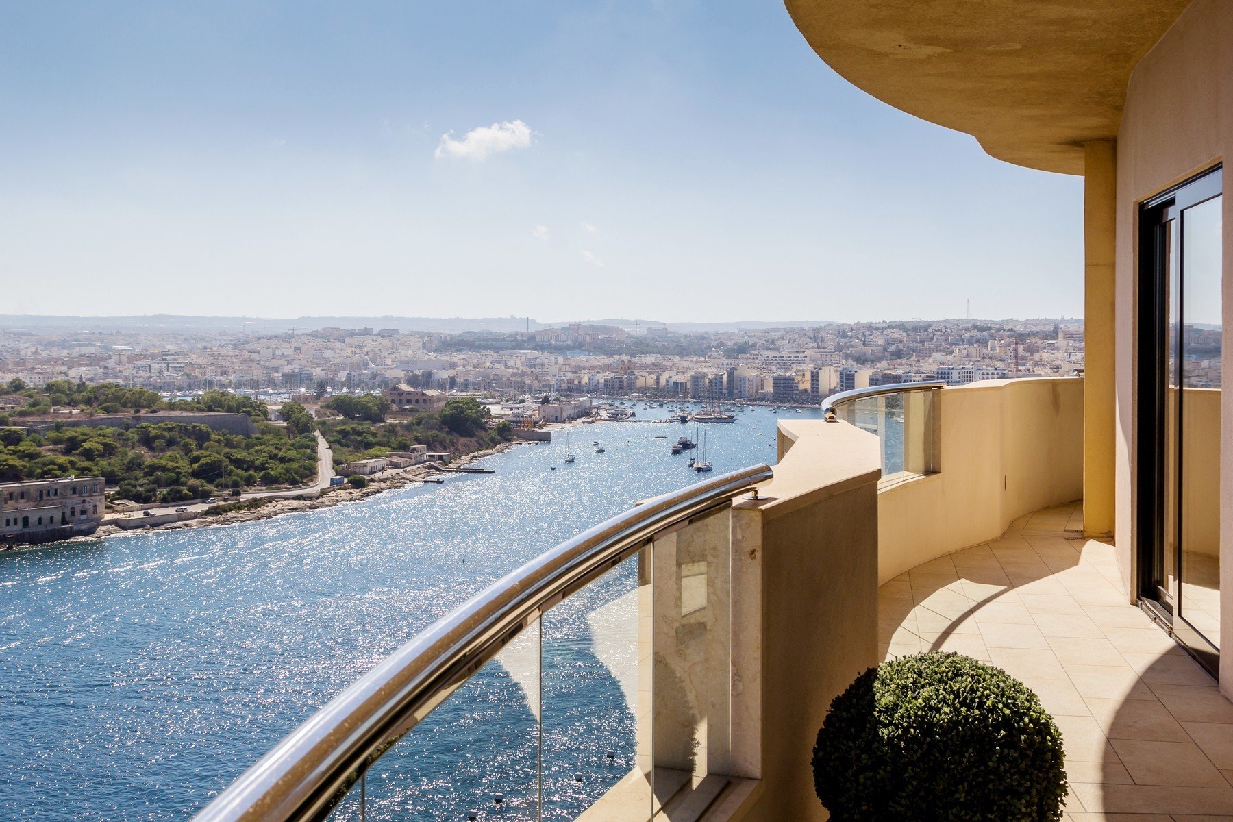 Majestic Tigne Apartment With 360° Views in Sliema, Malta for sale