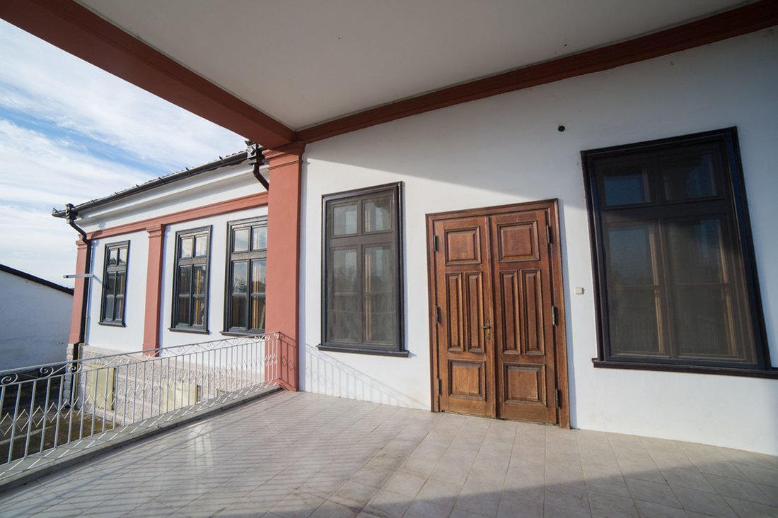 Șimand, Arad County, Romania 4 - 11041874
