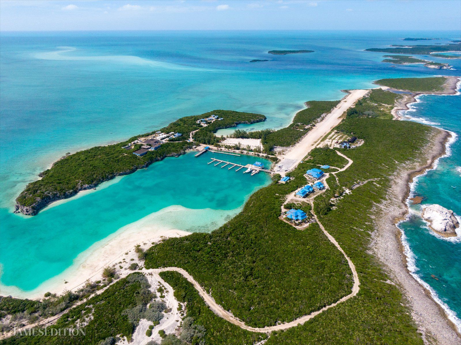 20 Bedrooms Private Island in Cave Cay, Bahamas for sale (11041779)