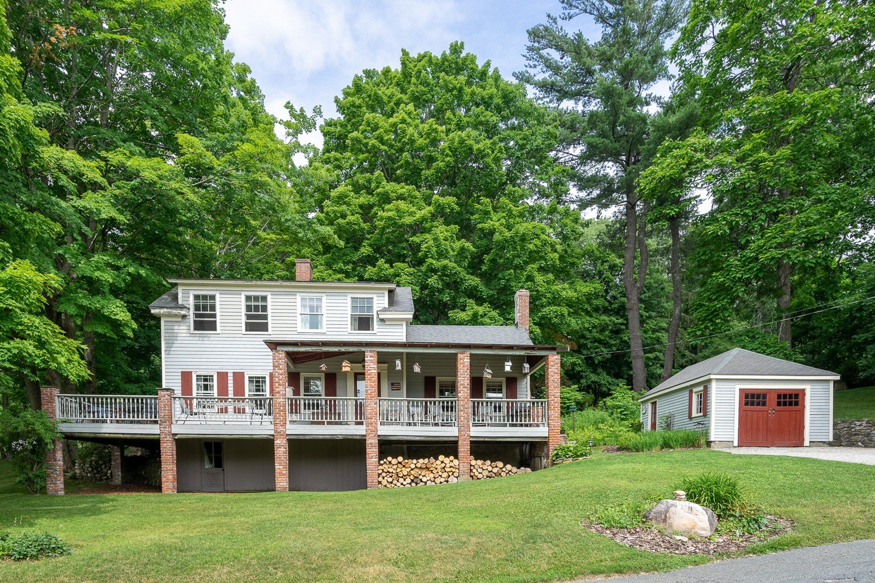 Over An Acre On ''The Hill'' in GREAT BARRINGTON, MA, United States for