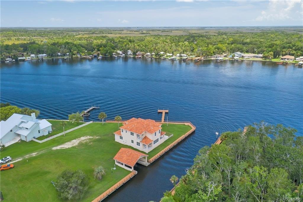 4 Bedrooms Single Family Detached in Homosassa, FL, United States for