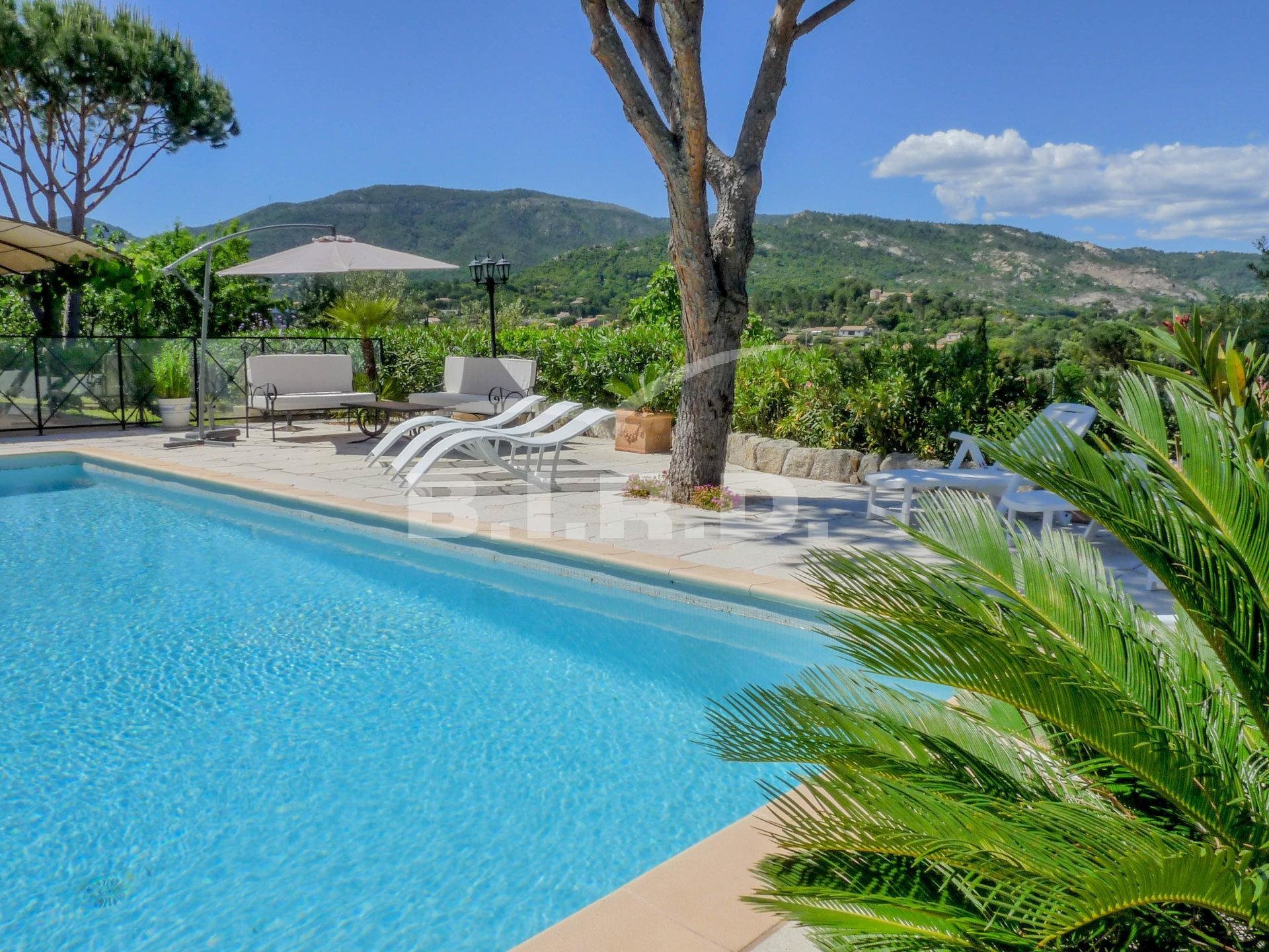 Sale Villa Le In Le Plan De La Tour, Provence Alpes Côte D'azur, France