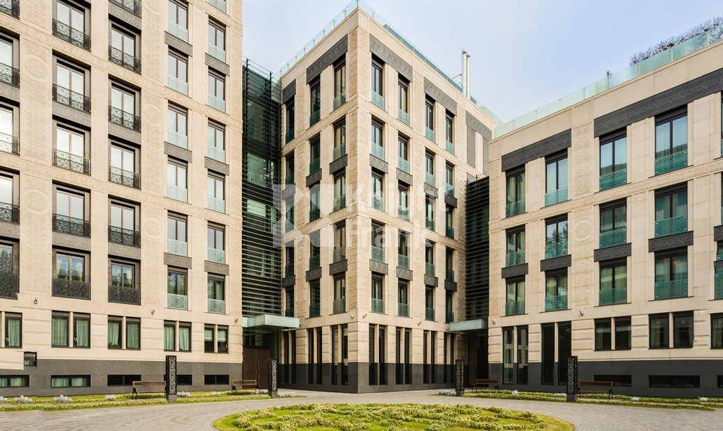 Apartment In Moscow, Moscow, Russia For Sale (10989727)