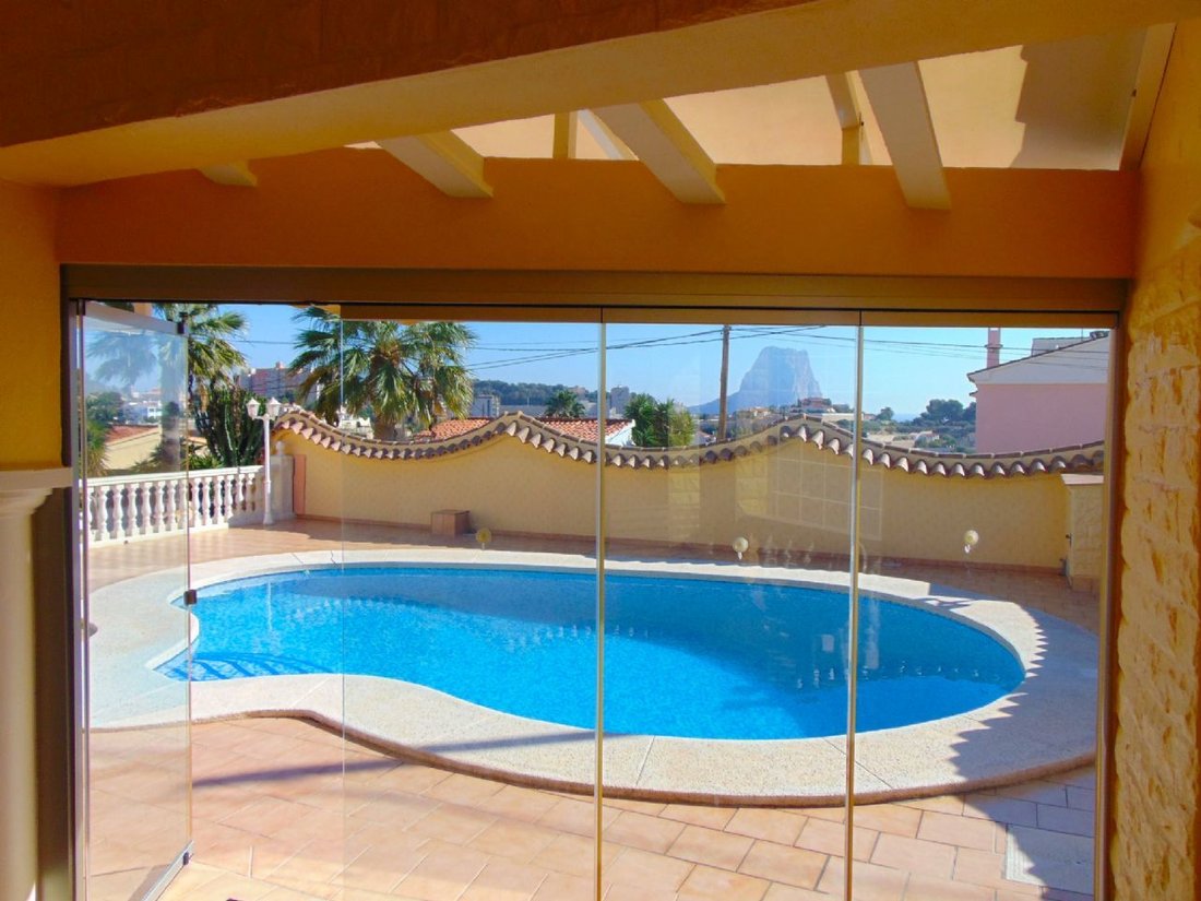 Chalet in Calp / Calpe, Valencian Community, Spain 3 - 10899497