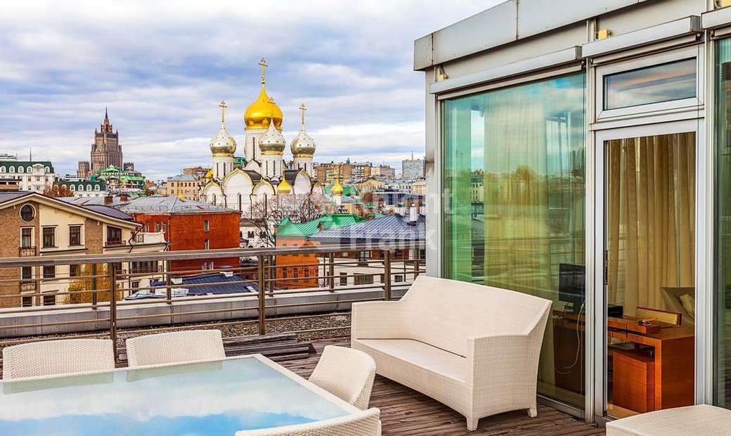 Apartment In Moscow, Russia For Sale (10989928)