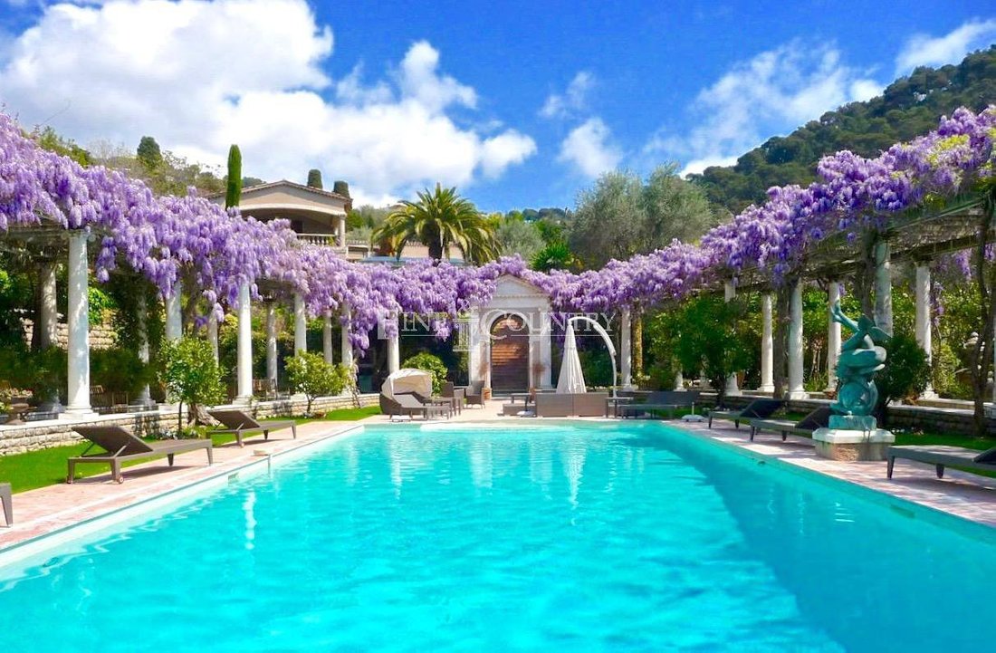 Villa in Cannes, Provence-Alpes-Côte d'Azur, France 1 - 10956993