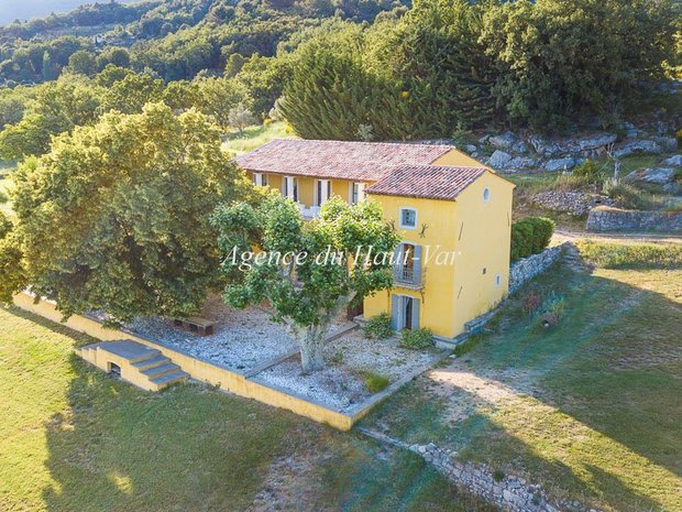 House in Fayence, Provence-Alpes-Côte d'Azur, France 1