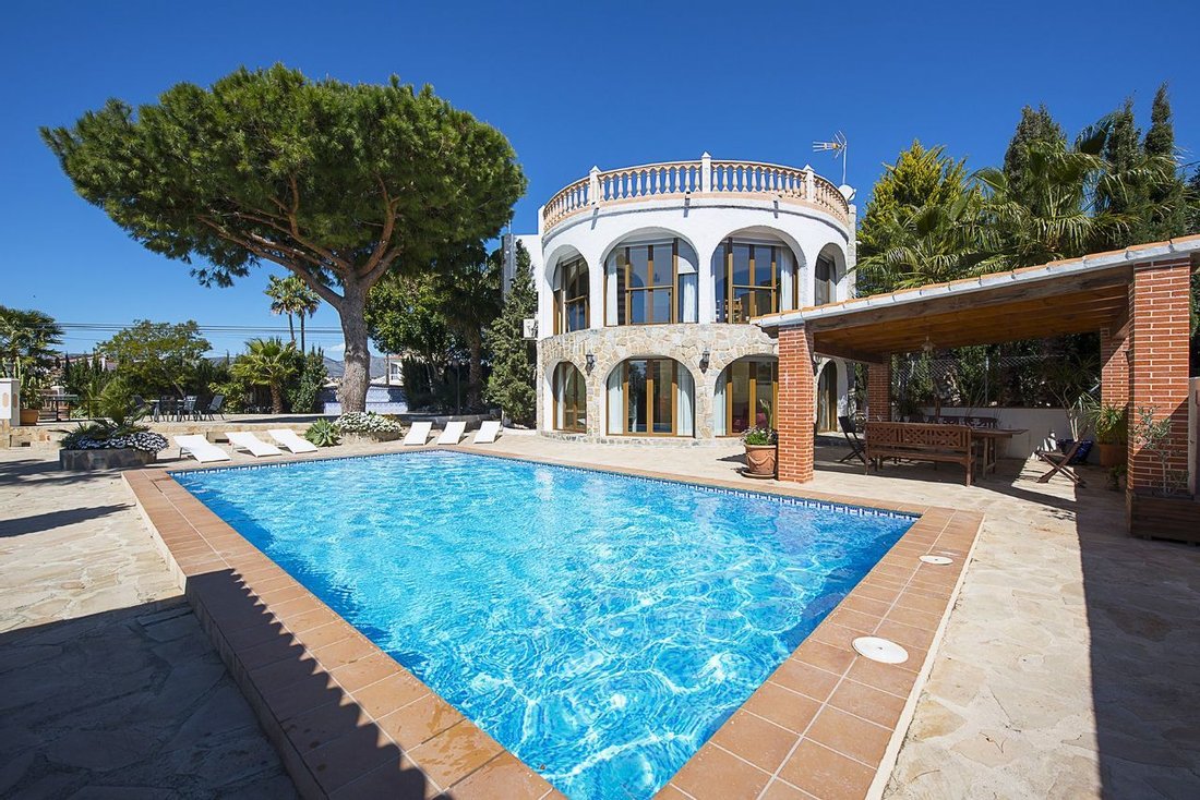 Chalet in Calp / Calpe, Valencian Community, Spain 5 - 10899409