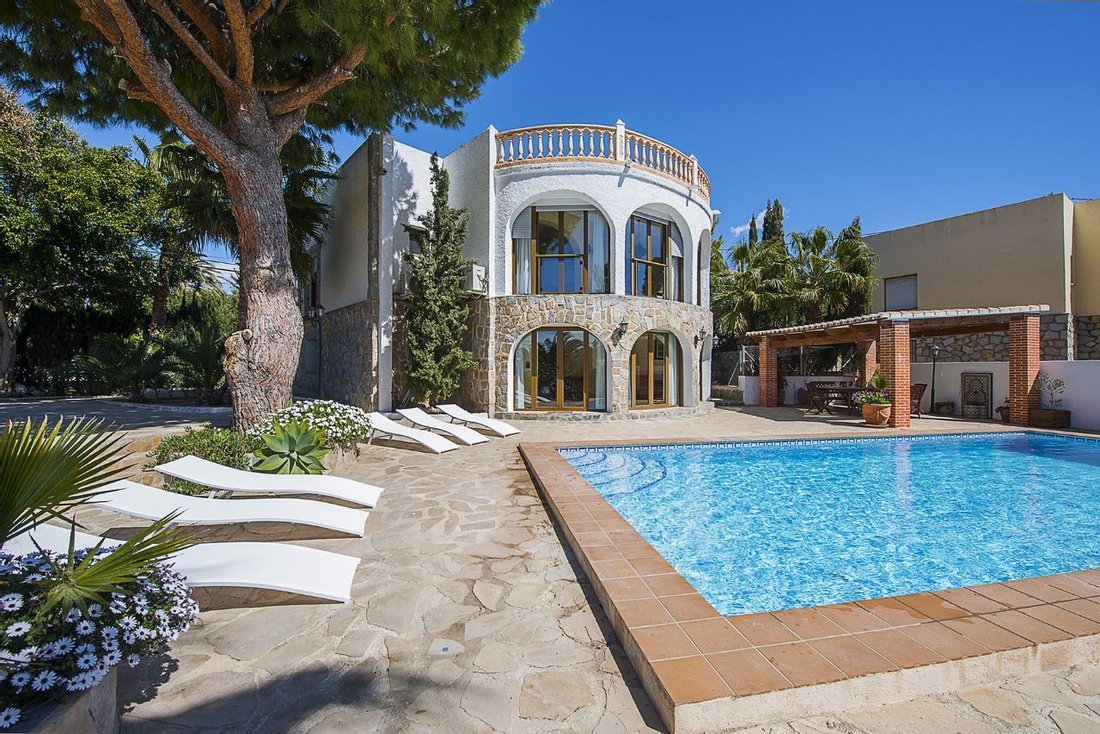 Chalet in Calp / Calpe, Valencian Community, Spain 4 - 10899409