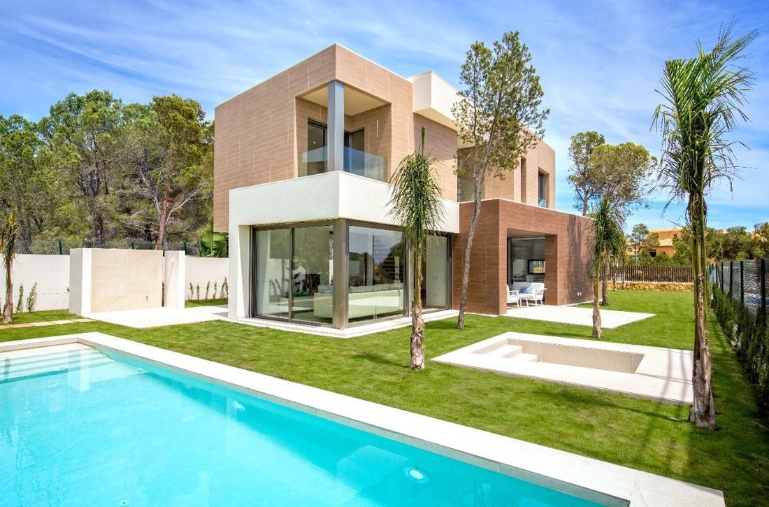 Villa in Finestrat, Valencian Community, Spain 1 - 10987200