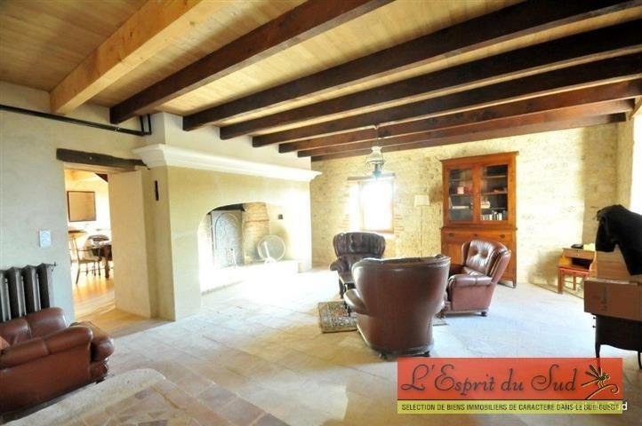 House in Cordes-sur-Ciel, Occitania, France 4 - 10985571