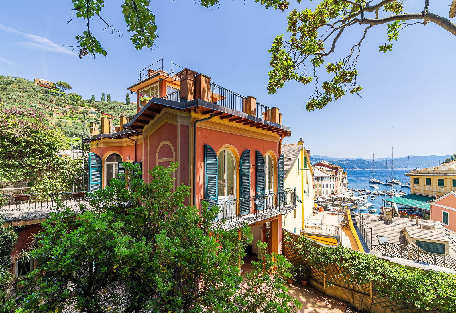 Luxury Villa On Portofino's Piazzetta In Portofino, Italy For Sale ...