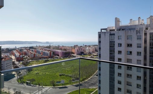Apartment in Arroios, Lisbon, Portugal 1
